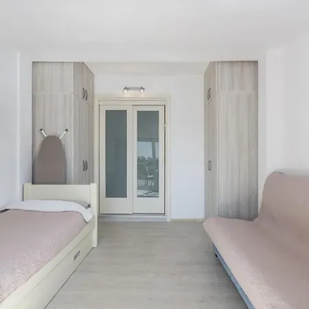 Apartment Meressa Leonardo Novigrad (Istria)