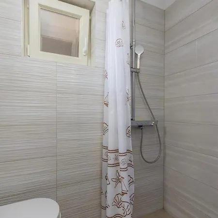Meressa Leonardo Apartament