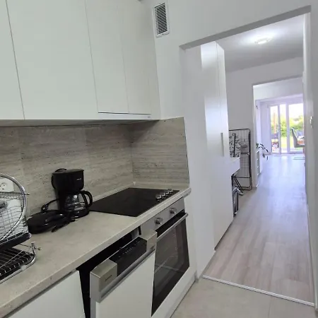 Meressa Leonardo Novigrad Istria