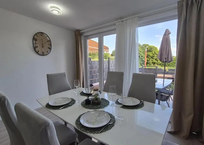 Apartman Meressa Leonardo