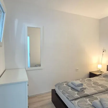 Apartment Meressa Leonardo Novigrad Istria